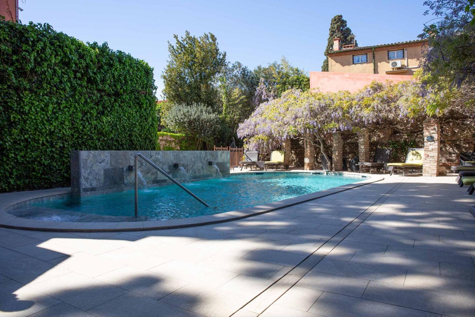 La Casa Pairal 4*
